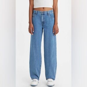 Levi’s baggy dad jean